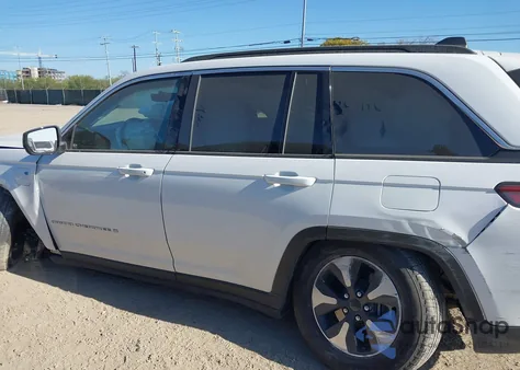 2024 Jeep Grand Cherokee 4Xe from USA, damaged, VIN 1C4RJYB61RC117750